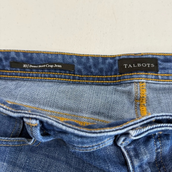 Talbots Demi Boot Crop Jean Medium Wash Denim High Rise Women’s Size 10 - Picture 9 of 12